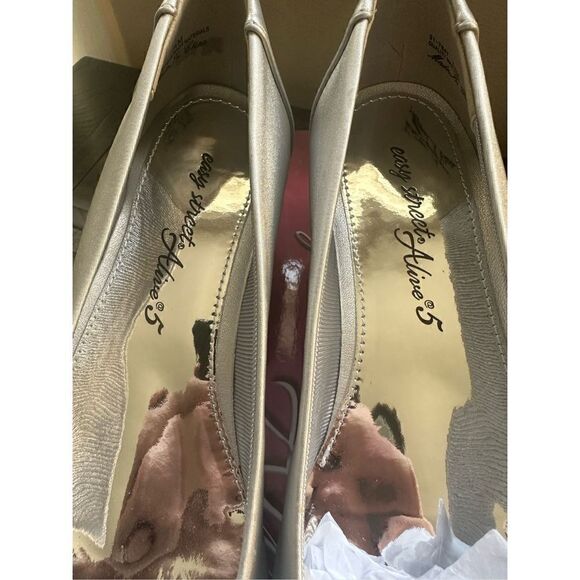 BNIB size 7.5 Easy Street Orbit pumps/heels - Picture 9 of 10